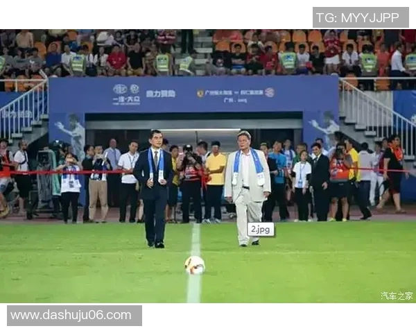 上海足球队在世锦赛中的比赛经验与表现分析