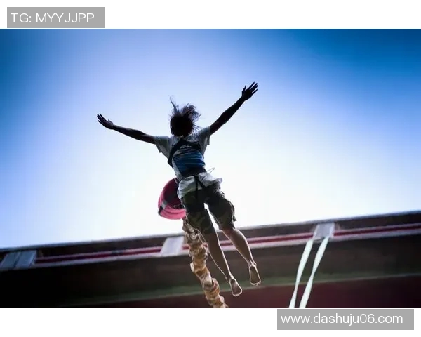 对话杨芳:探索滑板世界中的梦想与挑战 对话杨芳:探索滑板世界中的梦想与挑战