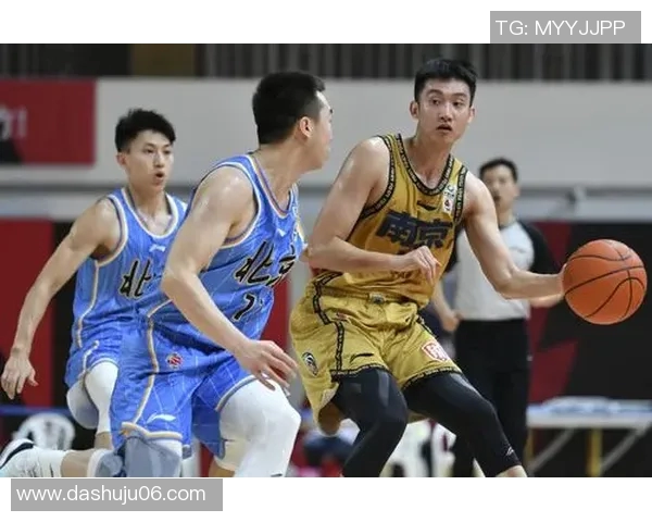 北京首钢与南京同曦精彩对决全场比赛回放及精彩瞬间分析