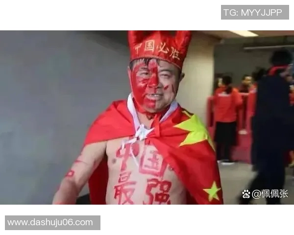 足球偶像引领潮流 从绿茵场到人生巅峰的传奇之路